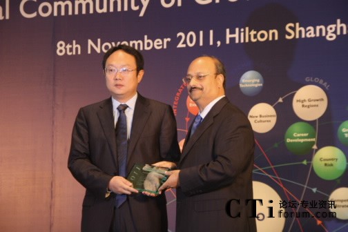 Frost & Sullivan ȫ��CEO�涭�ºϻ���Aroop Zutshi���ң����A���������(w��)�C�l(f��)��ȫ����Ź�������(w��)���L(zh��ng)�c��(chu��ng)�ª�(ji��ng)�����n�����A���������(w��)�a(ch��n)Ʒ�����L(zh��ng)����<br/>

